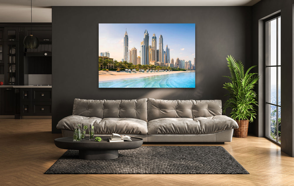 Dubai’s Iconic Skyline – Stunning Beachfront Glass Artwork
