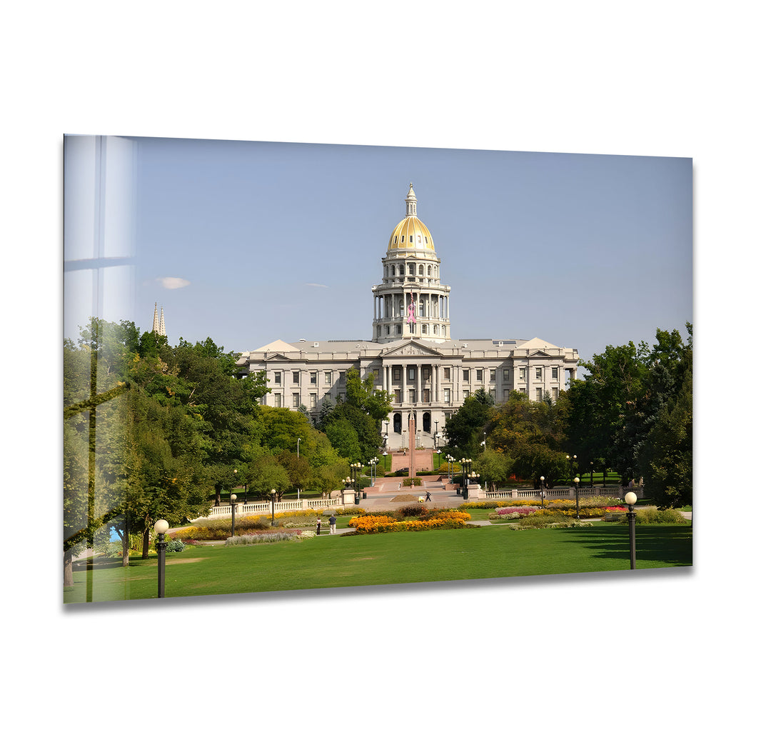 Colorado State Capitol: Iconic Landmark in Glass Wall Art
