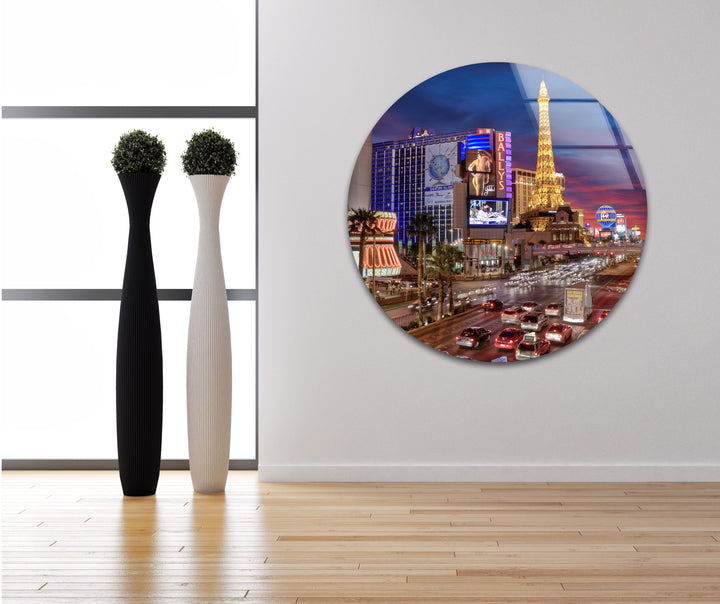 A statement cityscape artwork on glass, bringing the excitement of Las Vegas to your walls.
