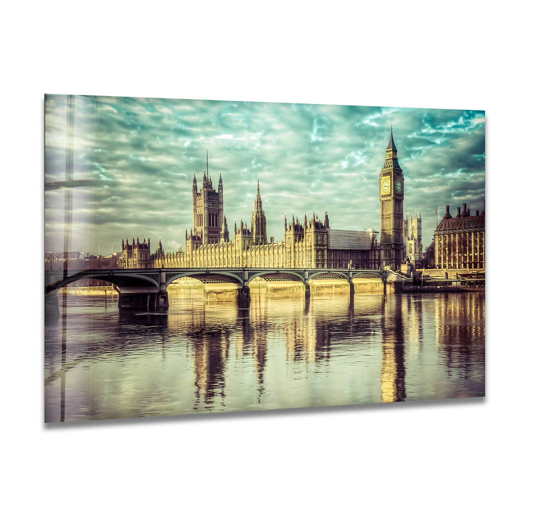 Houses of Parliament Glass Wall Art - London’s Iconic Landmark Reflection