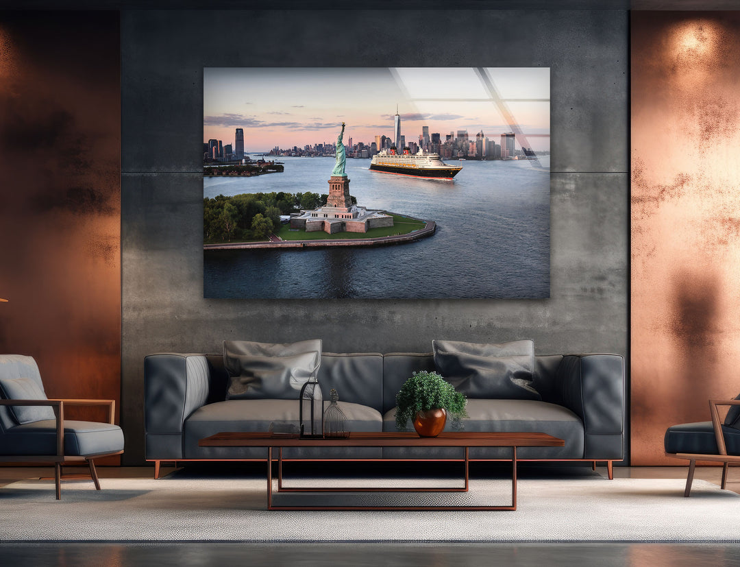 Statue of Liberty: Iconic New York City Landmark on Glass Wall Art
