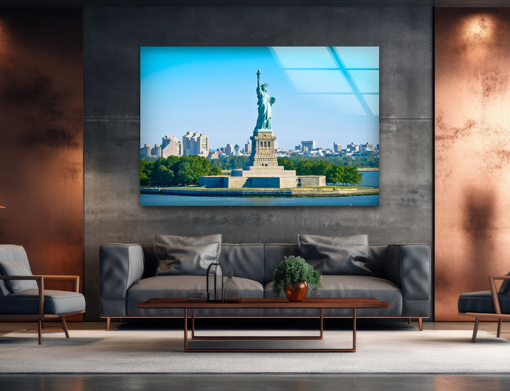 Statue of Liberty Glass Wall Art – Majestic New York Landmark in Bright Daylight