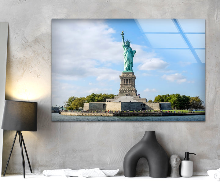 Statue of Liberty Glass Wall Art – Majestic New York Landmark in Daylight