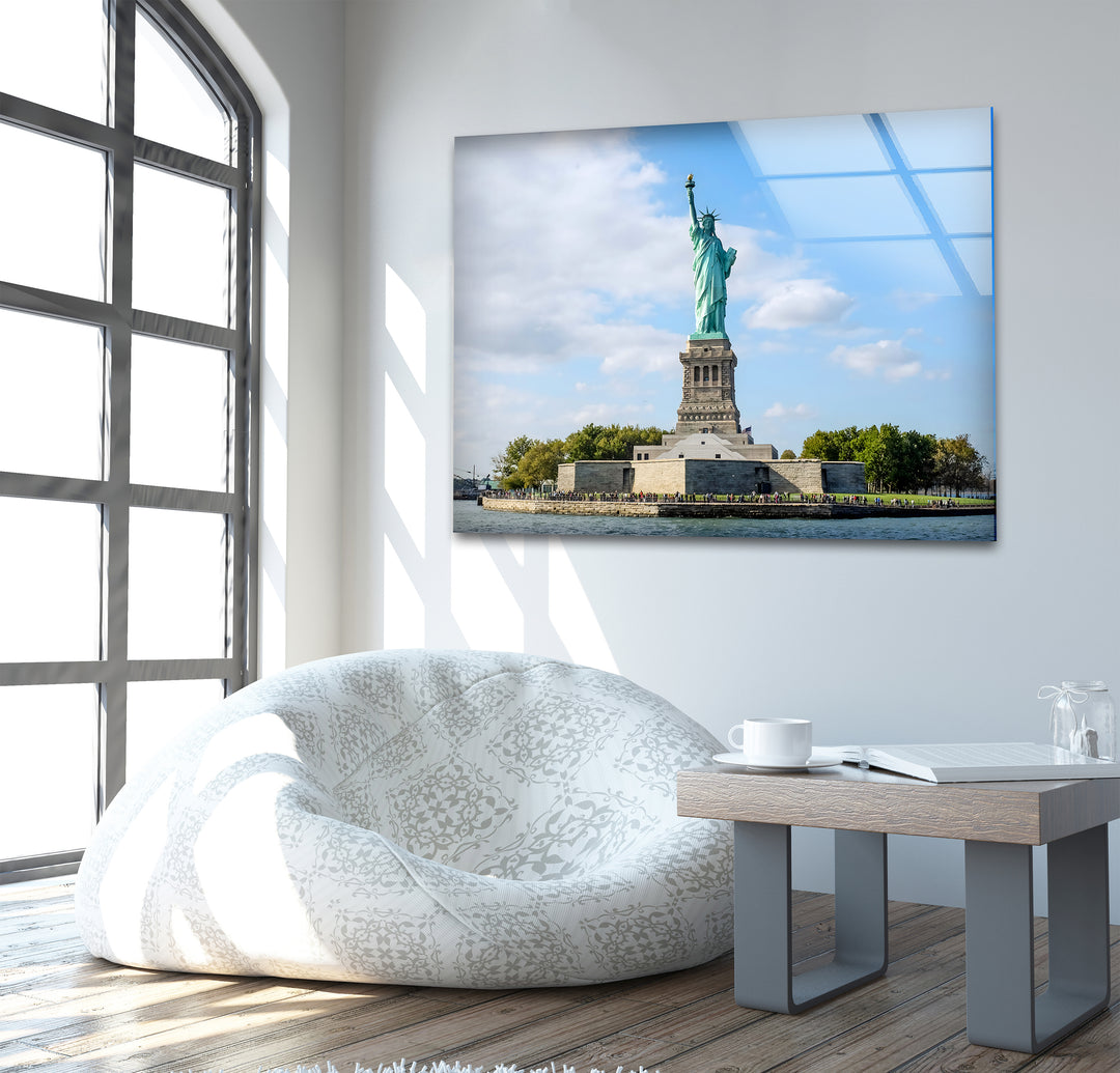 Statue of Liberty Glass Wall Art – Majestic New York Landmark in Daylight