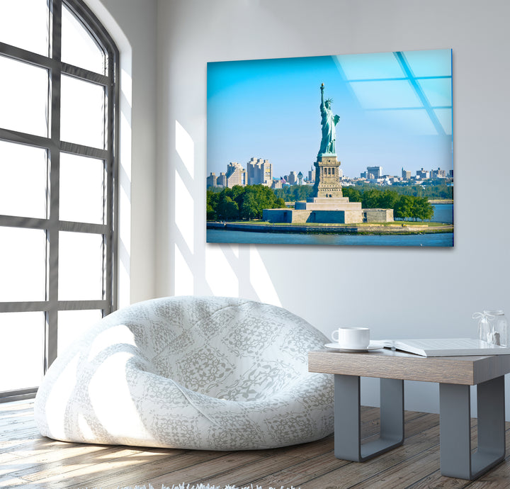 Statue of Liberty Glass Wall Art – Majestic New York Landmark in Bright Daylight