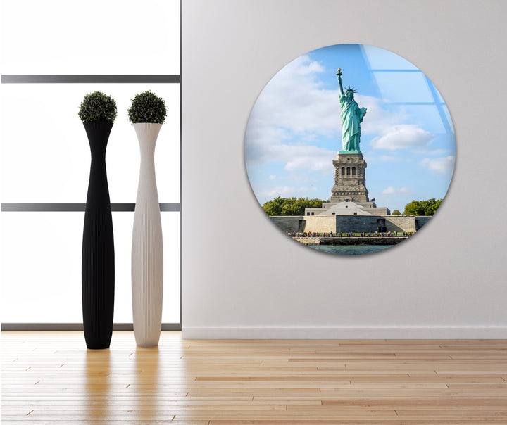 Statue of Liberty Glass Wall Art – Majestic New York Landmark in Daylight