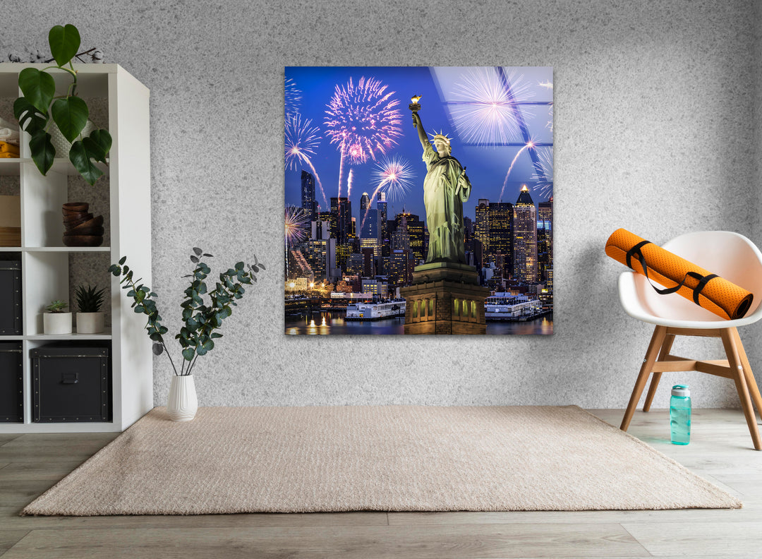 Statue of Liberty Glass Wall Art – Iconic New York Landmark with Fireworks Display