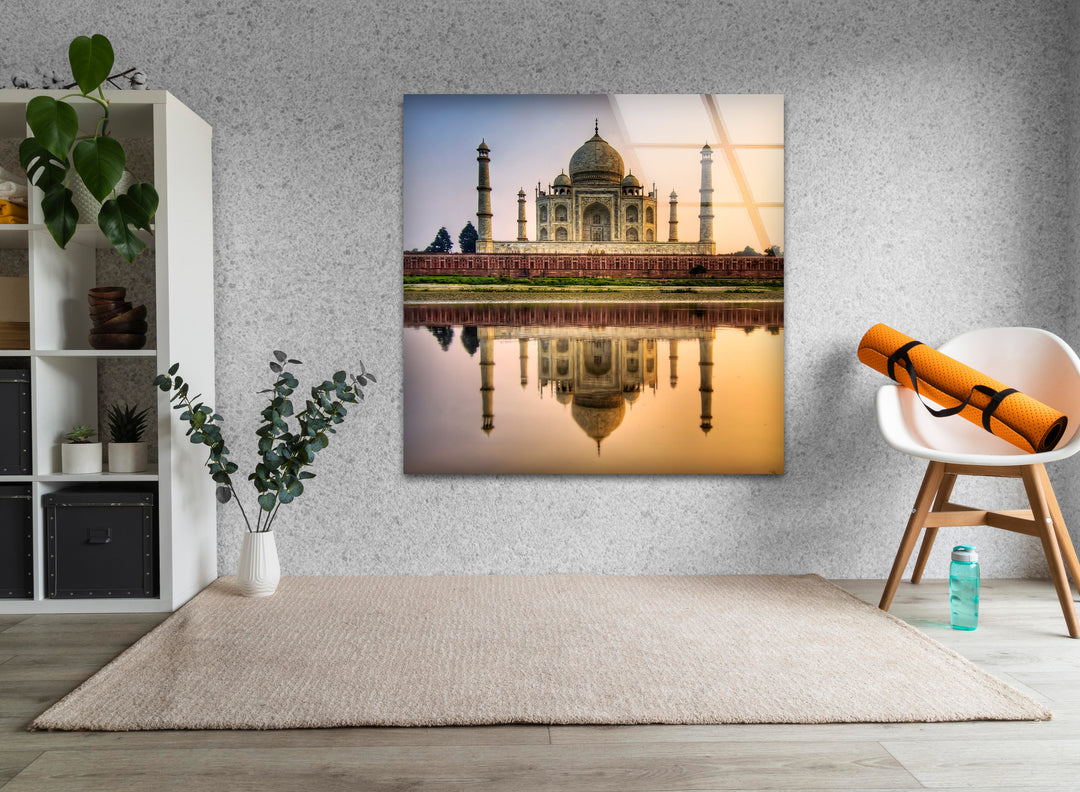 Taj Mahal Glass Wall Art – Majestic Reflection of India’s Iconic Landmark