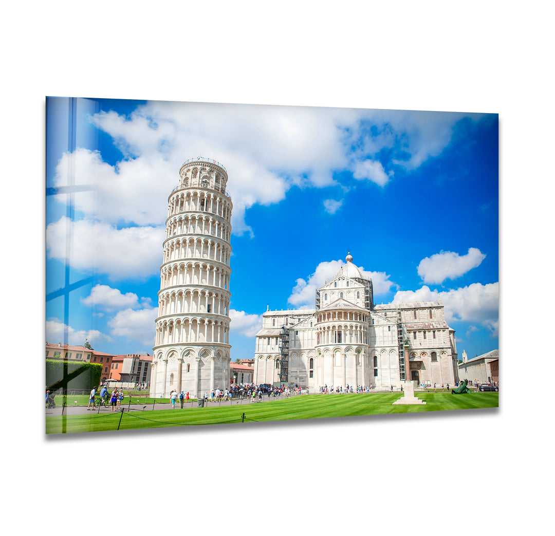 Leaning Tower of Pisa Glass Wall Art – Iconic Italian Landmark with Beautiful Architecture