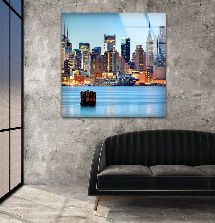 New York City Skyline Glass Wall Art – Iconic Manhattan Skyline with Stunning Waterfront View