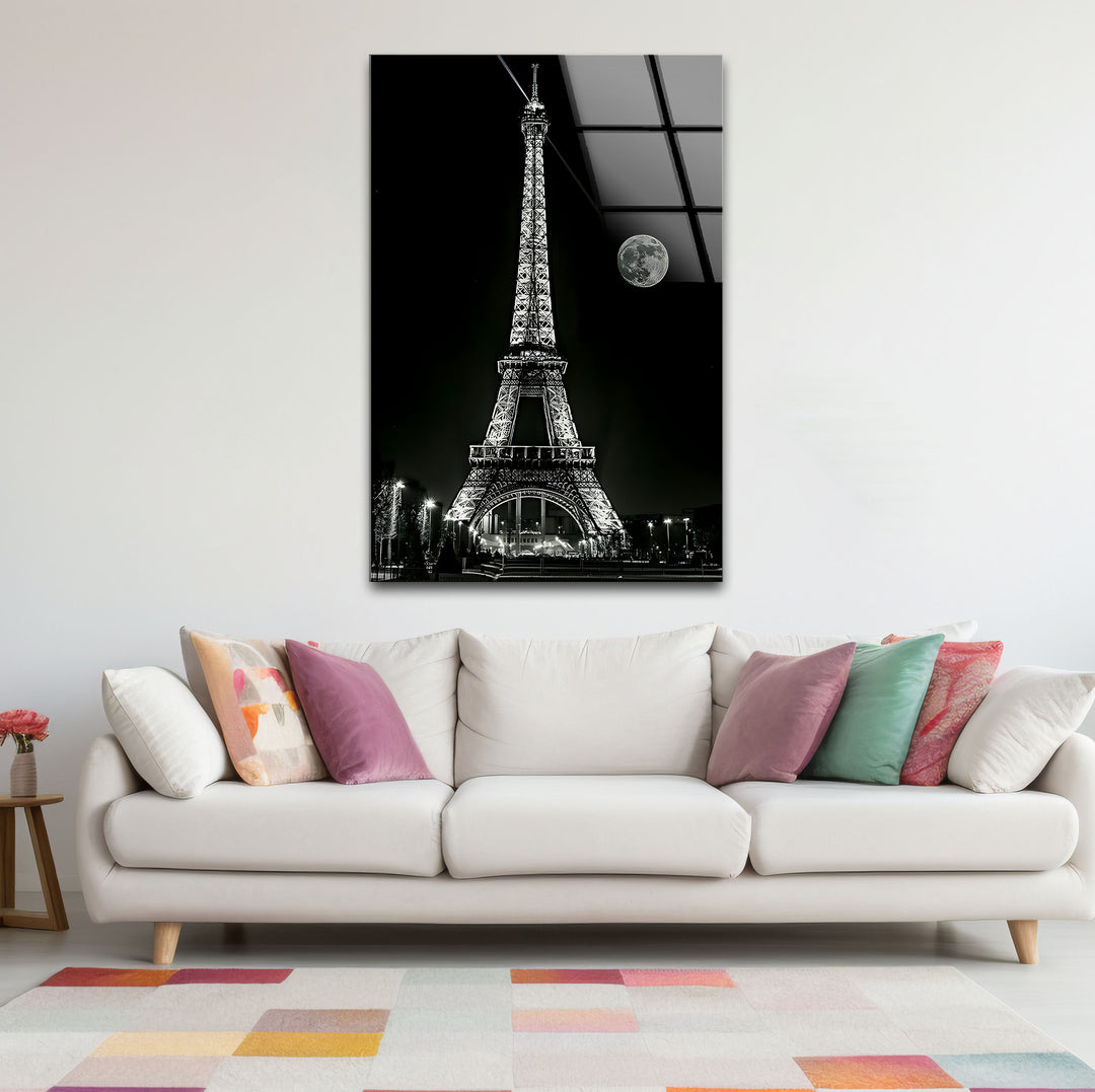 Bold black and white framed art of the Eiffel Tower, adding a touch of Parisian charm to your space.