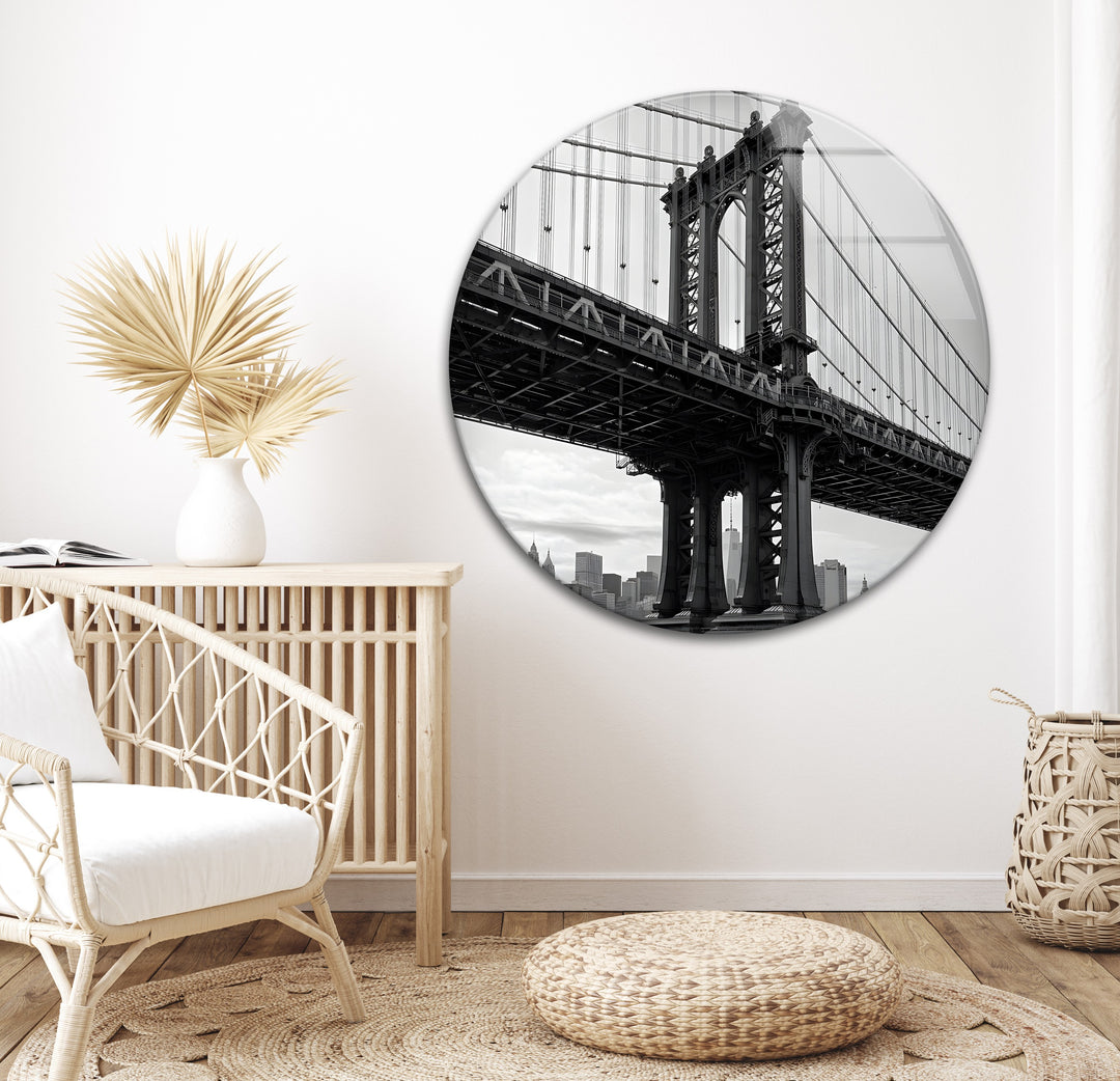 Luxury glass print decor showcasing the timeless beauty of Manhattan Bridge.
