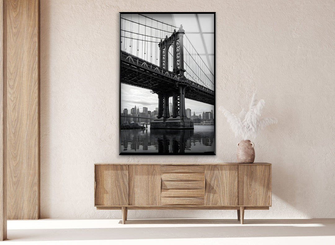 Monochrome Manhattan Bridge wall art, perfect for contemporary spaces.
