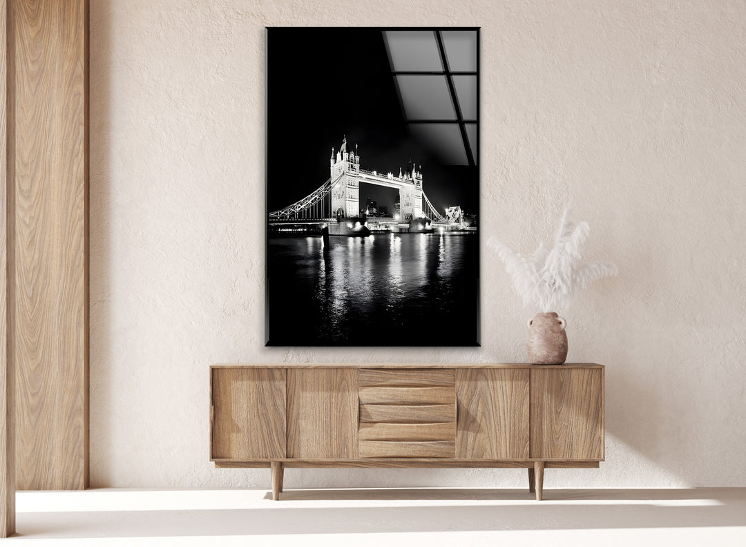 Tower Bridge at Night: An elegant portrayal of Tower Bridge, perfect for adding a touch of London charm to your space.
