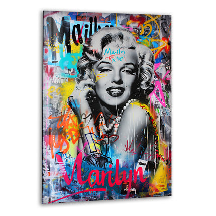 Marilyn Monroe Picture on Glass Collections