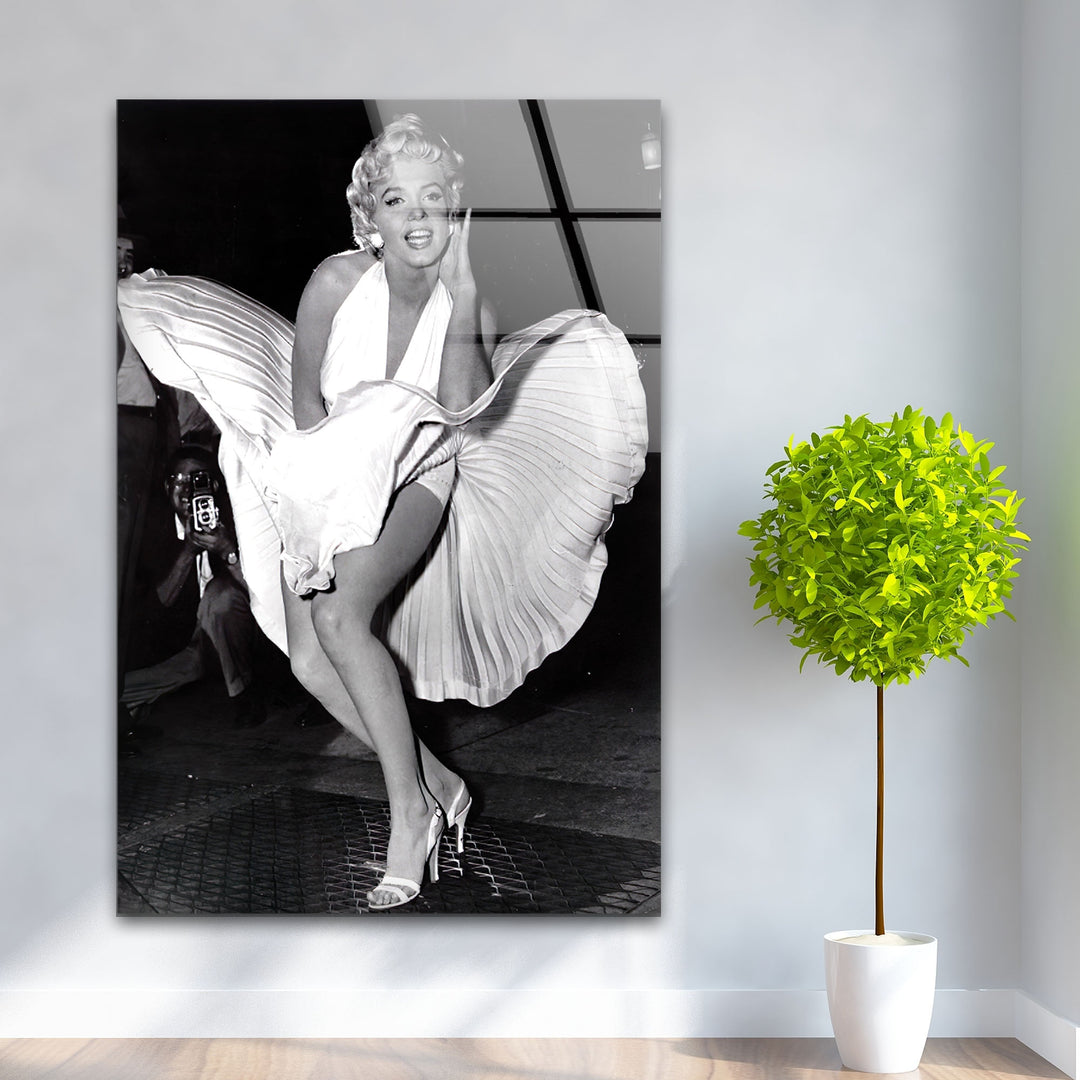 Marilyn Monroe Portre Glass Wall Art large glass photo prints, glass wall photos
