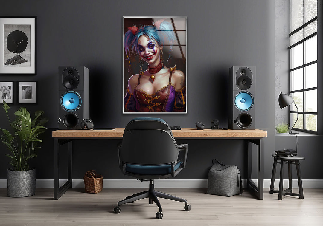 Harley Quinn Glass Art Pictures Online