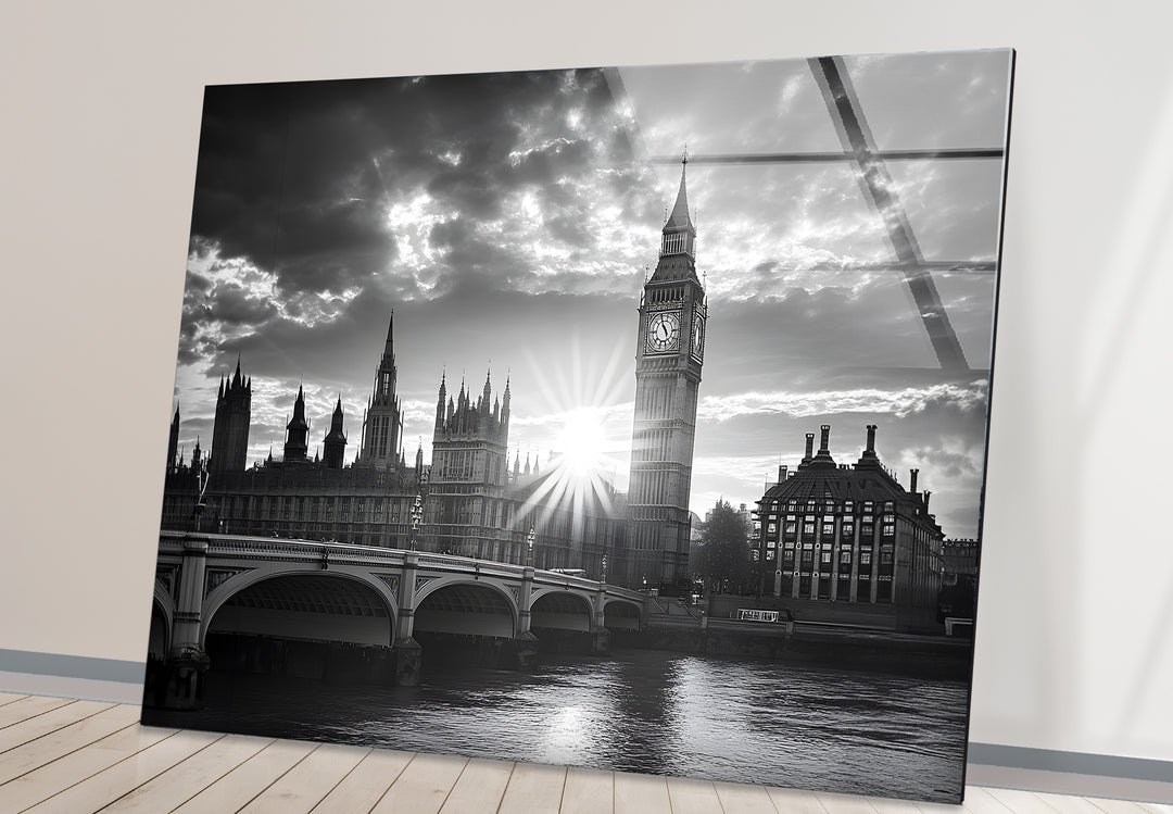 Unique black and white wall decor showcasing Westminster Bridge in a minimalist and bold composition
