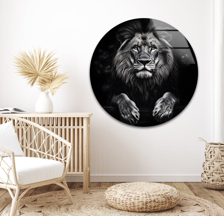 Powerful lion in intricate detail, captured on glass for a sophisticated, nature-inspired touch.
