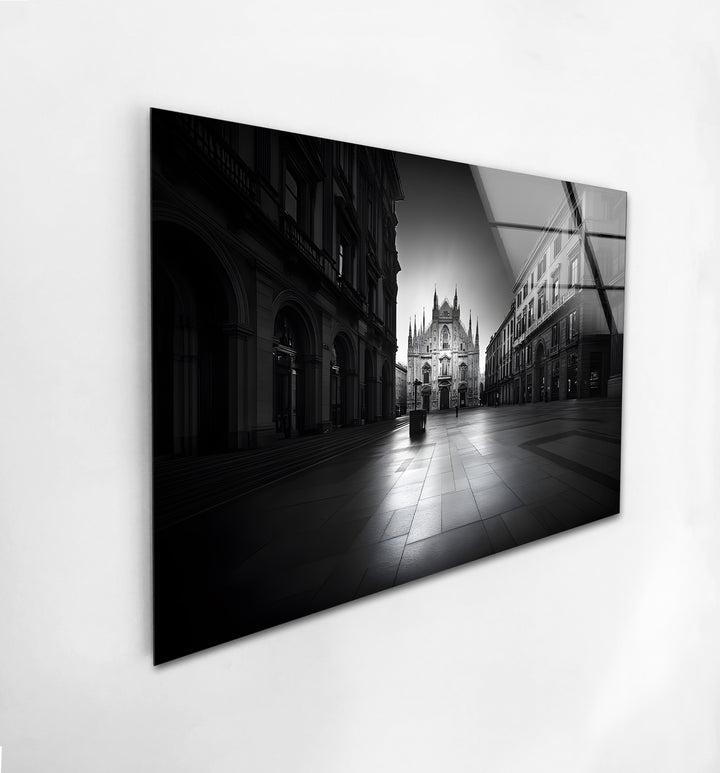 A breathtaking black and white glass wall art featuring the iconic Duomo di Milano in stunning detail.
