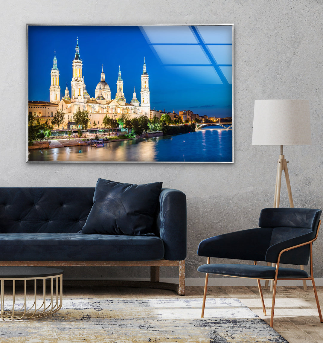 Basilica del Pilar Glass Wall Art – Stunning Night View of Zaragoza’s Iconic Landmark