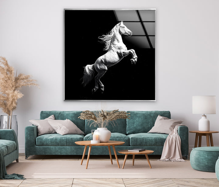 Bold and elegant horse artwork printed on glass, perfect for modern and classic interiors.