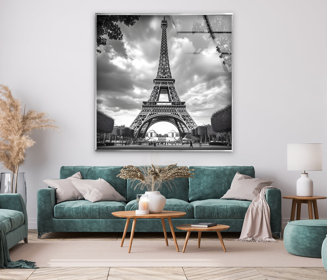 Minimalist yet powerful Eiffel Tower artwork in black and white, beautifully printed on glass.