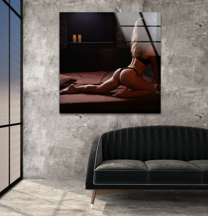 Elegant sexy art showcasing erotic paintings and modern nude designs
