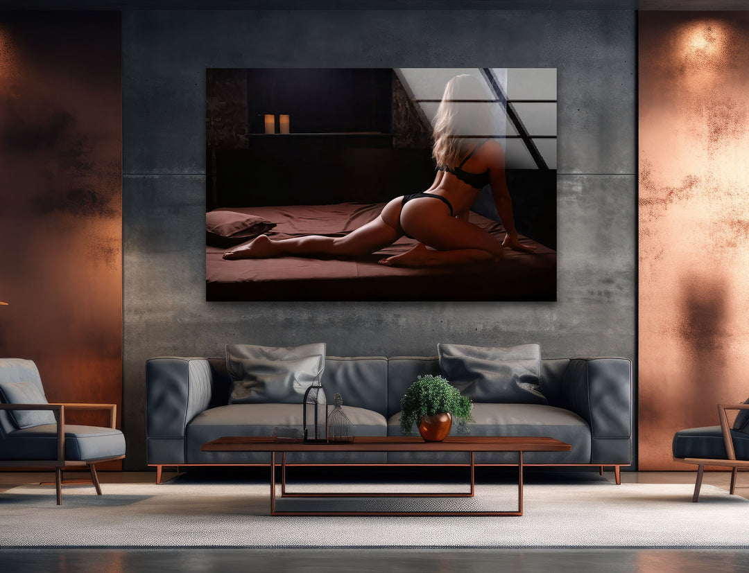 Erotic paintings and nude art combined with striking sexy decor aesthetics
