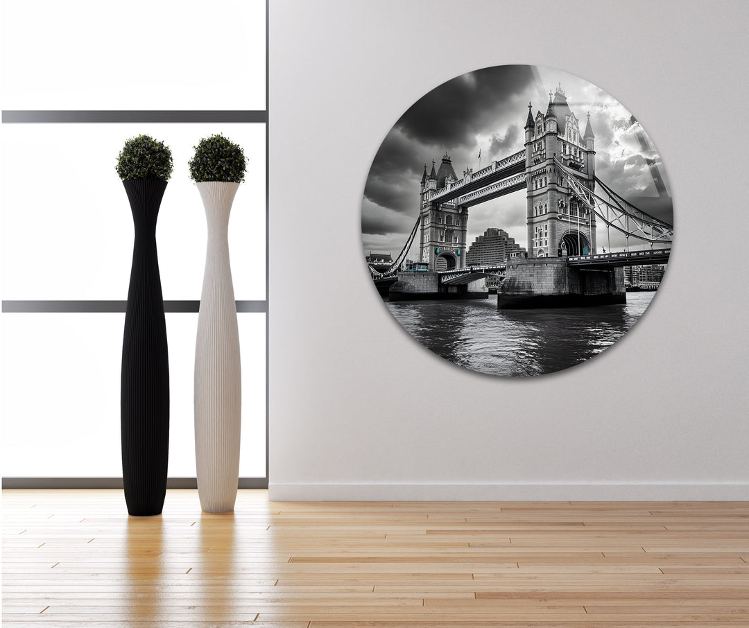 Tower Bridge in a timeless monochrome setting, adding elegance to any interior with this glass wall art.