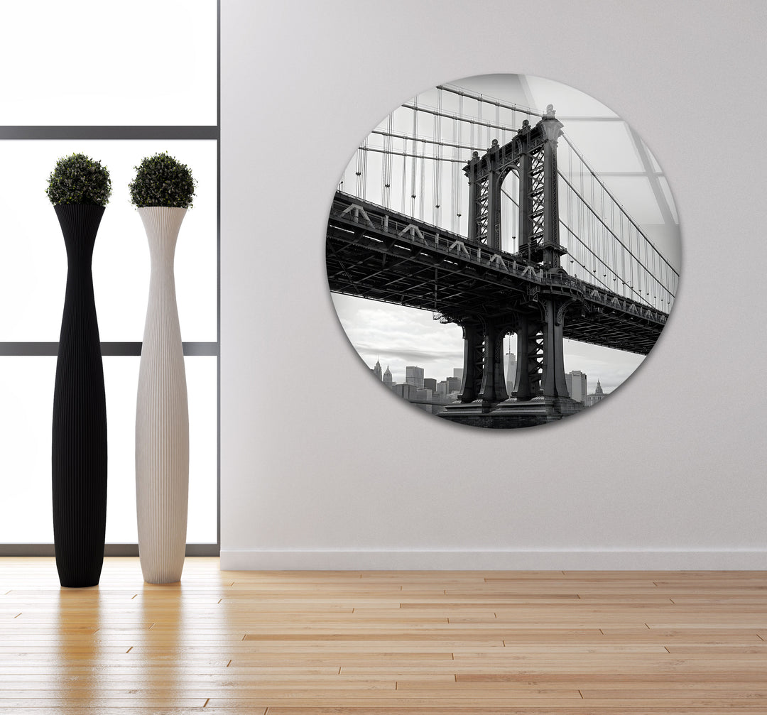 New York cityscape glass panel with a detailed view of the Manhattan Bridge.
