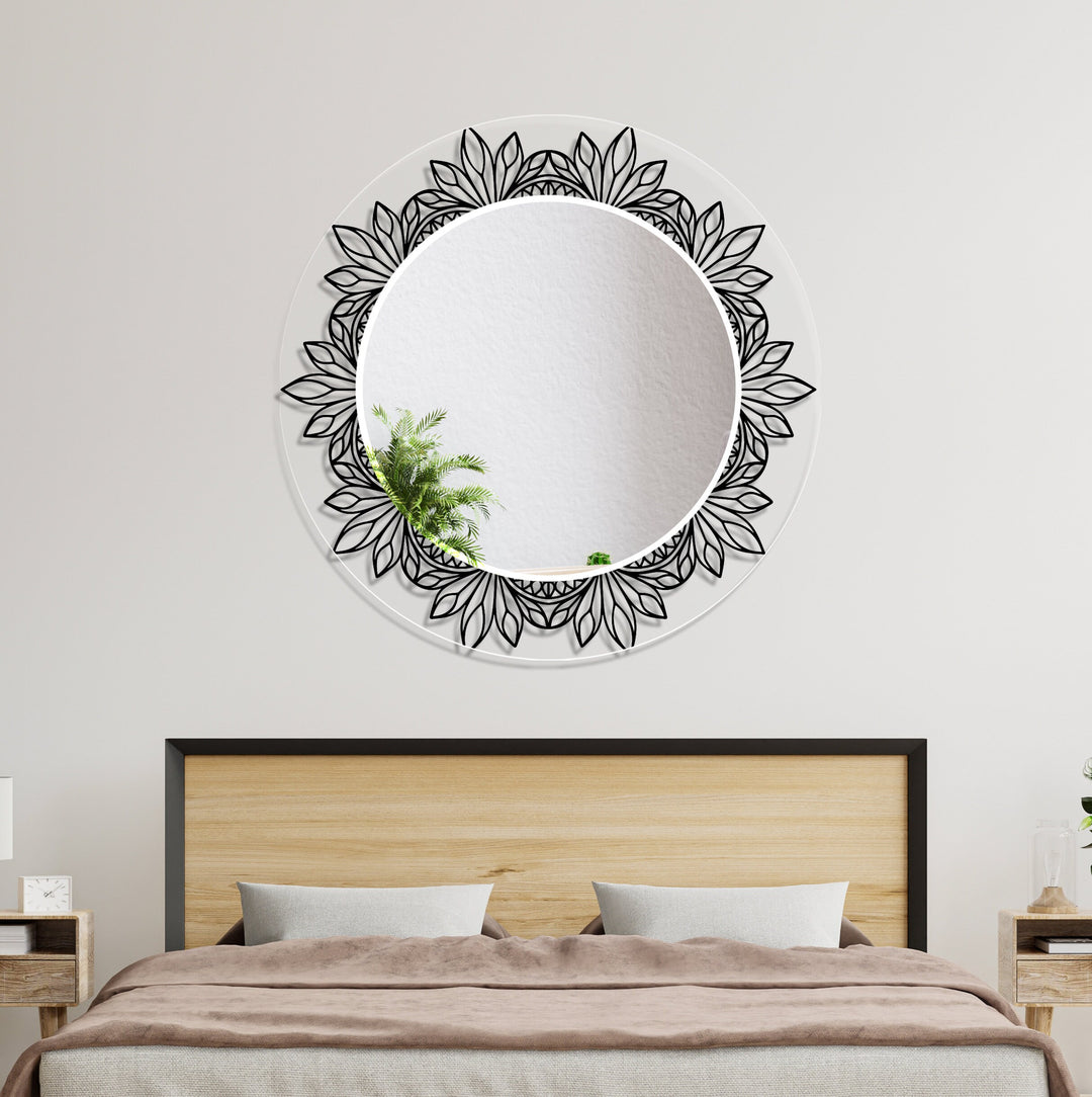 Transparent Round Black Wall Mirror Bathroom Mirror
